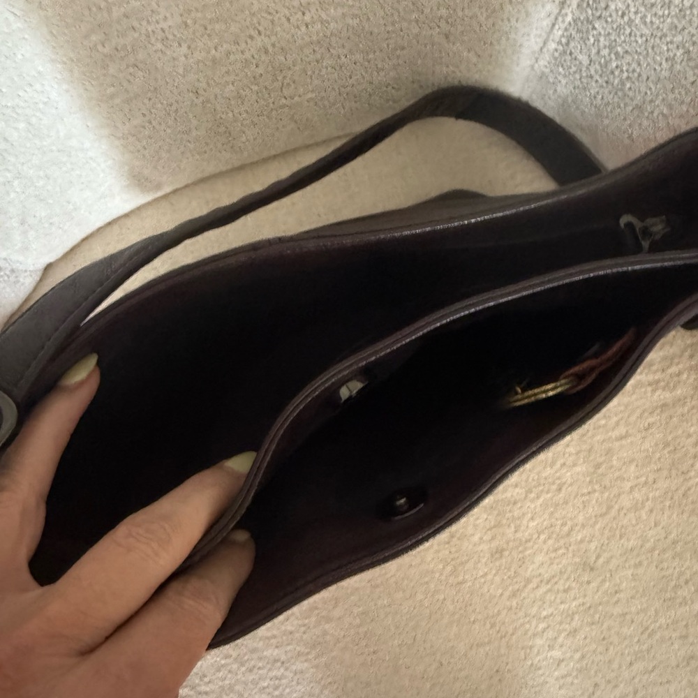 Vintage SAS dark brown leather bag